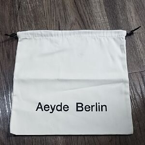 Cream Drawstring Travel Dust Bag